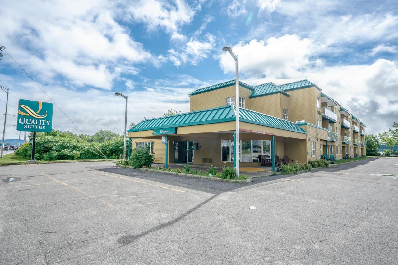 Quality Suites Sainte-Anne-de-Beaupré Esterno foto